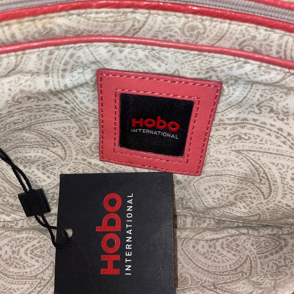 HOBO International Lori Clutch - Picture 6 of 6